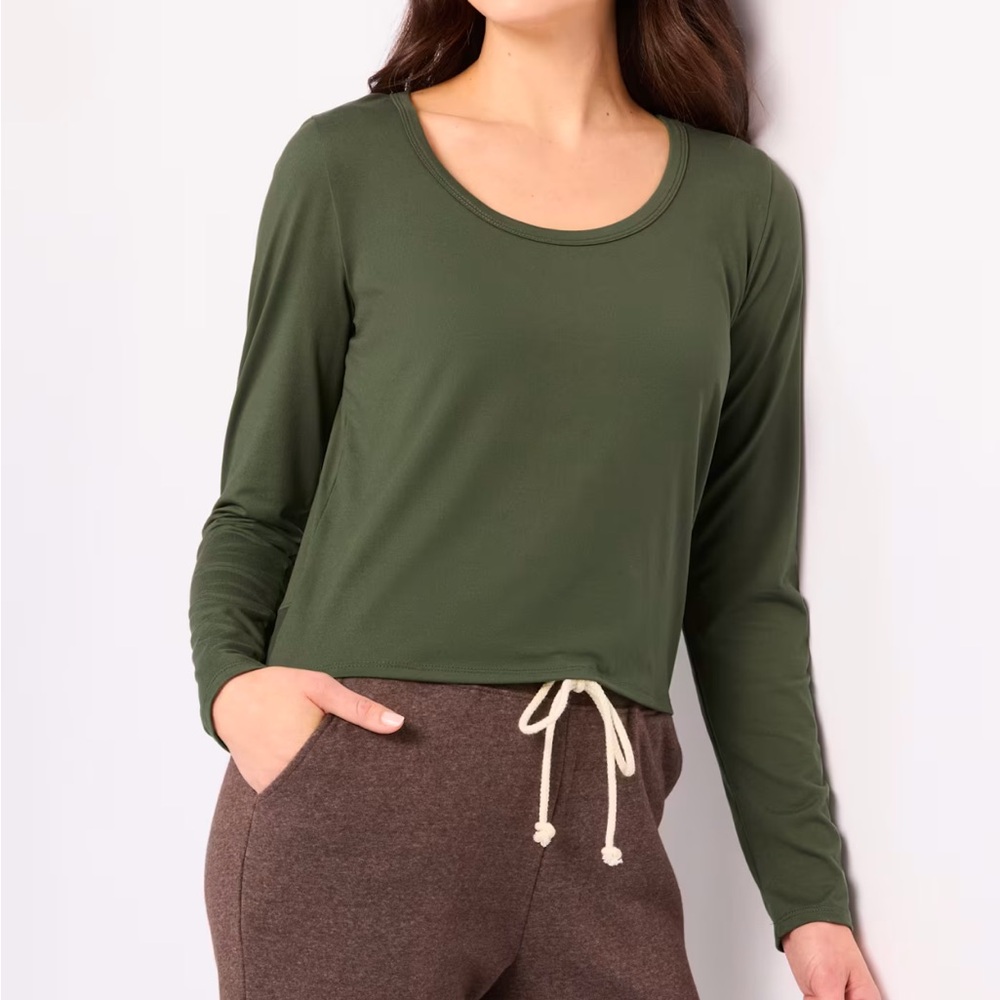 Threads 4 Thought Forest Green Long Sleeve Tee (New with tags)
